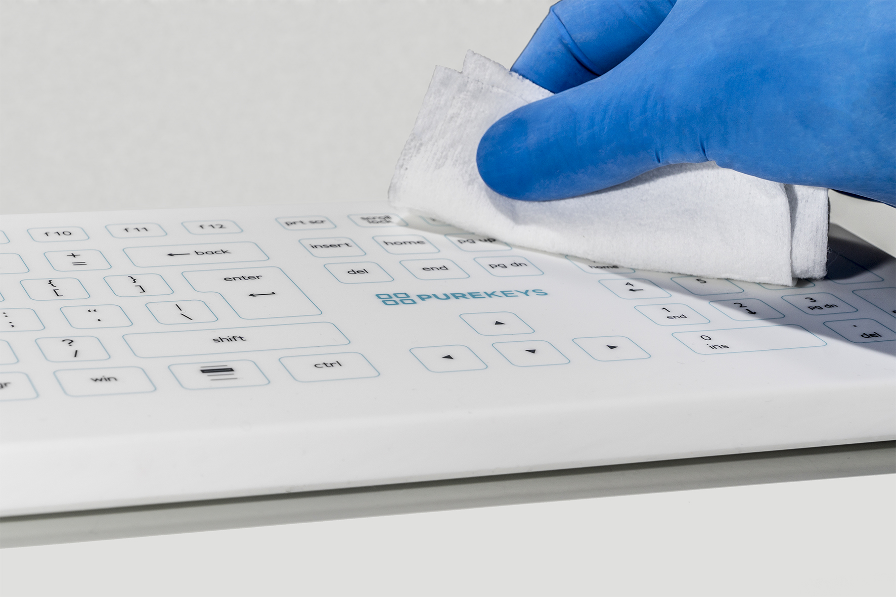 cleaning medical keyboard